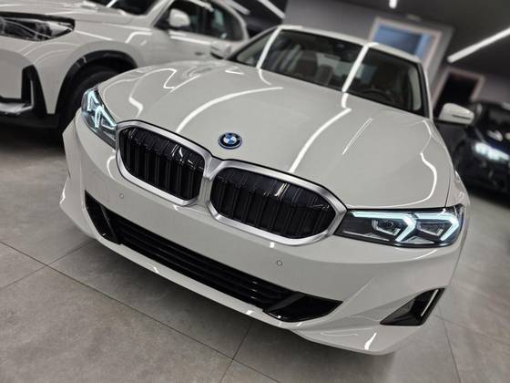BMW 320i 2.0 16V TURBO FLEX GP AUTOMÁTICO BMW 320i 2.0 16V TURBO FLEX GP AUTOMÁTICO